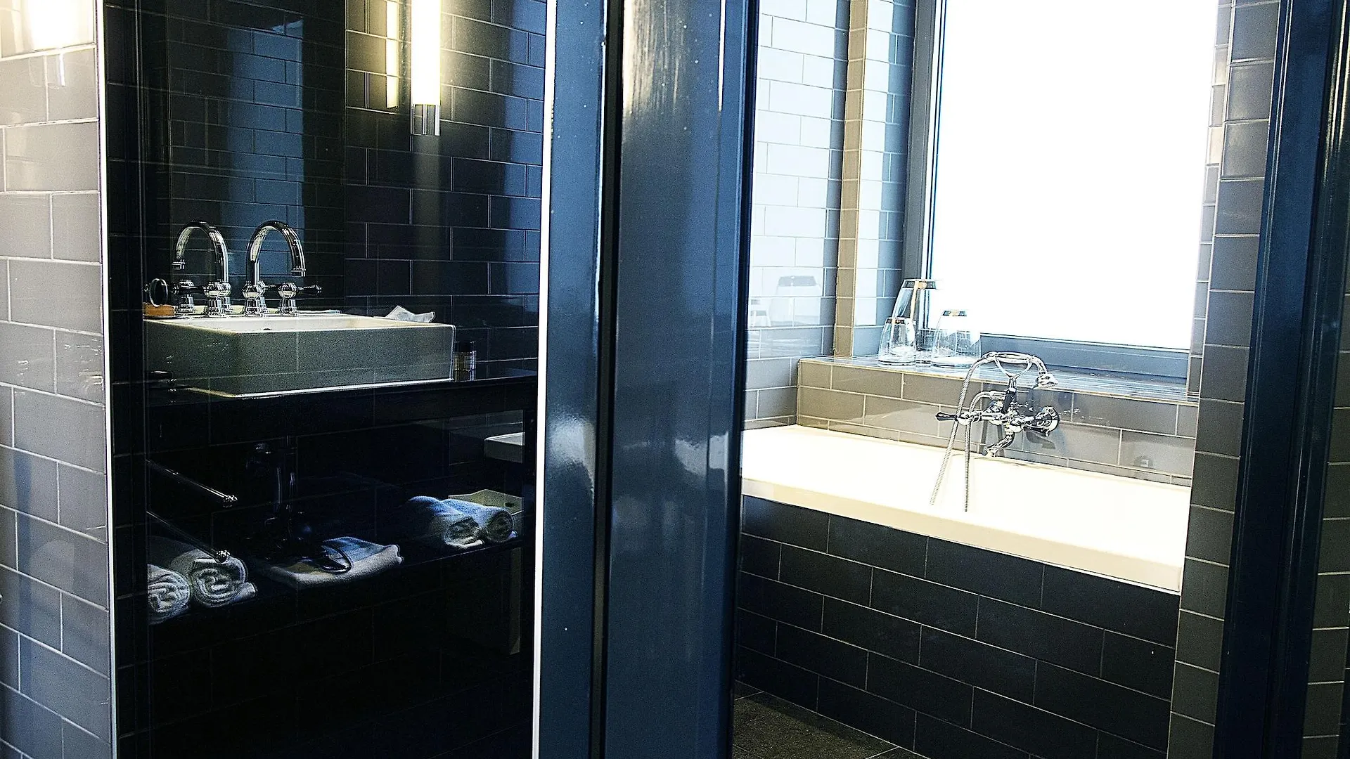 Hotel Les Nuits Antwerp 4*,